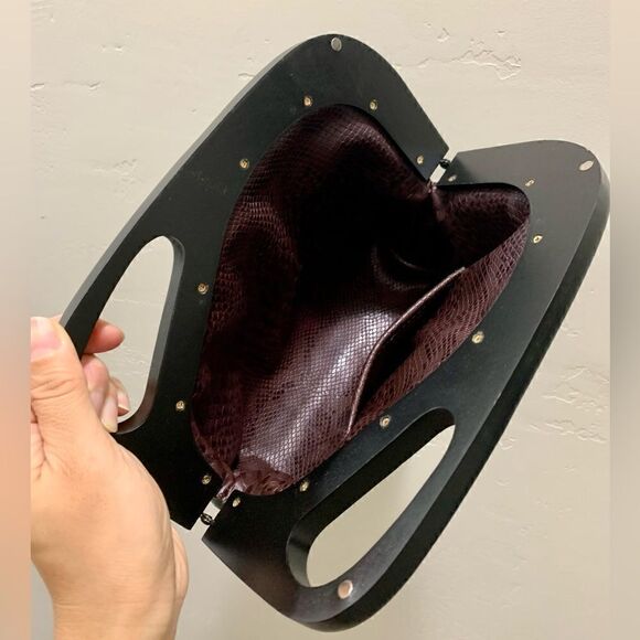 Handmade Genuine Embossed Leather, Wooden Frame Clutch/Crossbody/Evening Bag - Picture 11 of 12